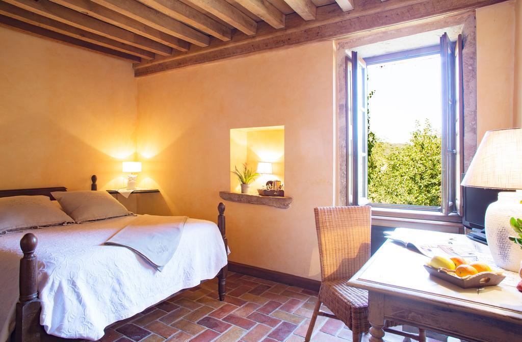 فندق Le Hameau De Barboron Savigny-lès-Beaune المظهر الخارجي الصورة